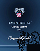 "Imperium I.G.T. vino blanco chardonnay "Salento" Chardonnay 100% Las uvas son seleccionadas y transportadas en carros pequeos. Despues del proceso de produccion del vino viene depositado por 6 meses en barriles de madera Alcohol 12,50 % vol. Total acidez 4,70 g/l Total dioxido de sulfuro 60 mg/l pH 3,74 perfecto con sopas de pescado, langostas y camarones. Vino que se combina con quesos y hierbas Vino blanco Italiano para Distribuidores en latinoamerica.