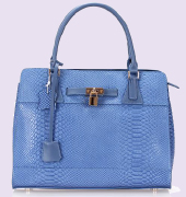 Luxury fashion handbags manufacturers, Italian designed women and men handbags manufacturing industry only Italian leather private label women and men purses for worldwide distributors, we guarantee Italian designed handbags collection and high quality handmade fashion handbags for high quality markets, women fashion handbag, high end women classic purse, classic men handbag for wholesale distributors in Italy, Germany, England, United States business, UAE, Saudi Arabia, France handbag market and Latin America fashion distributors